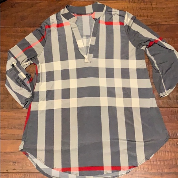 Tops - Plaid blouse